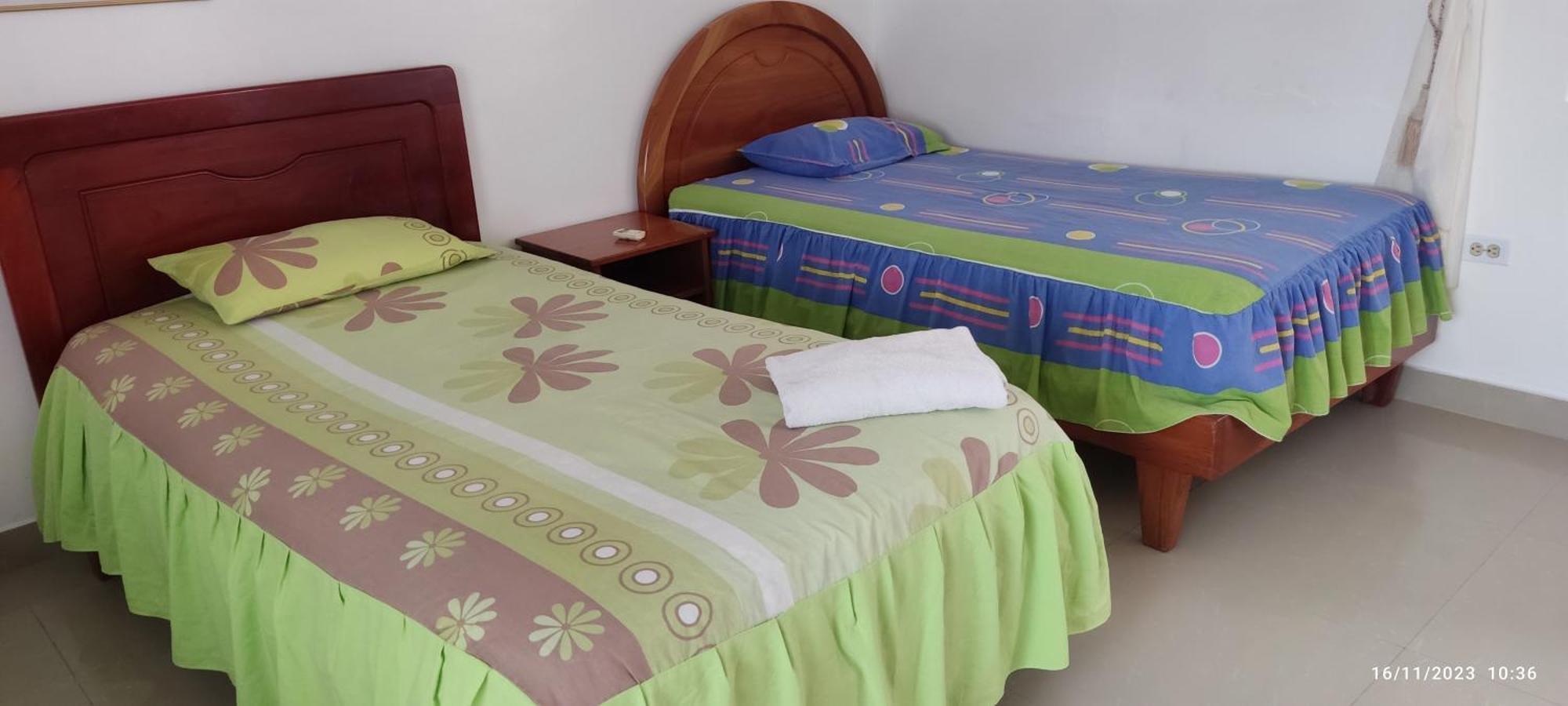 Hostal Insular Puerto Villamil Ngoại thất bức ảnh