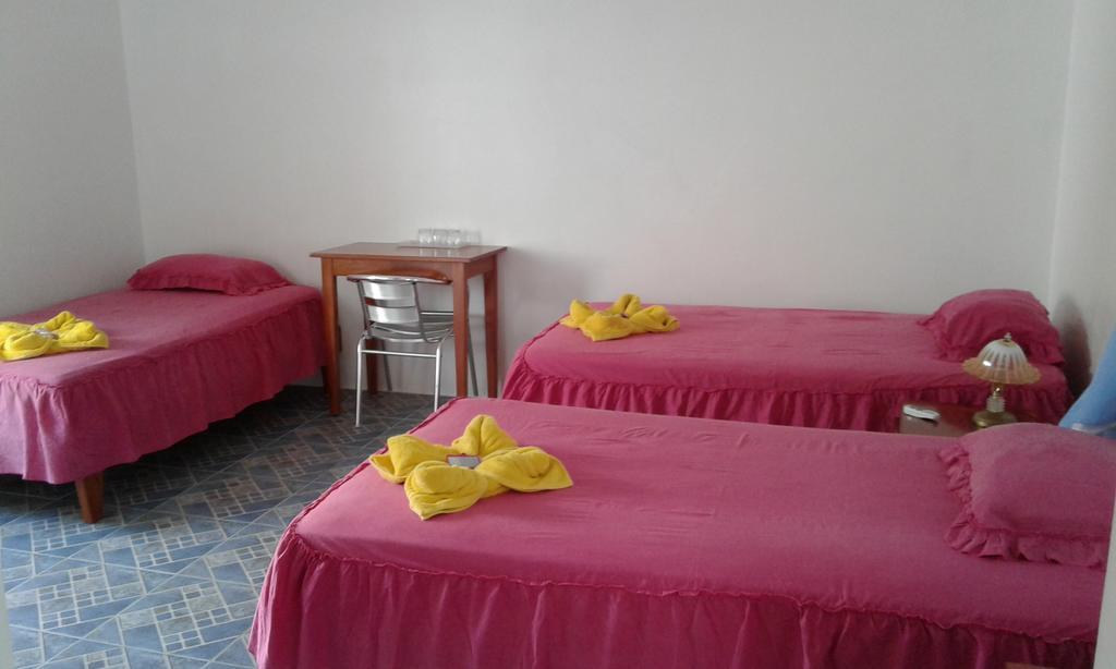 Hostal Insular Puerto Villamil Ngoại thất bức ảnh