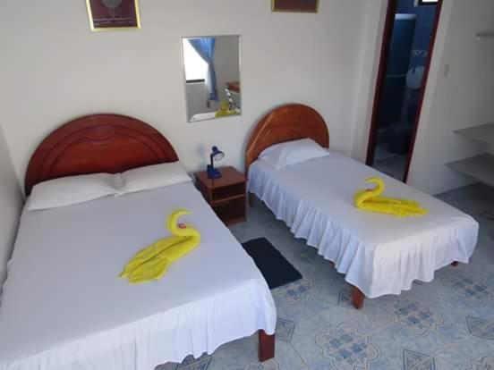 Hostal Insular Puerto Villamil Ngoại thất bức ảnh