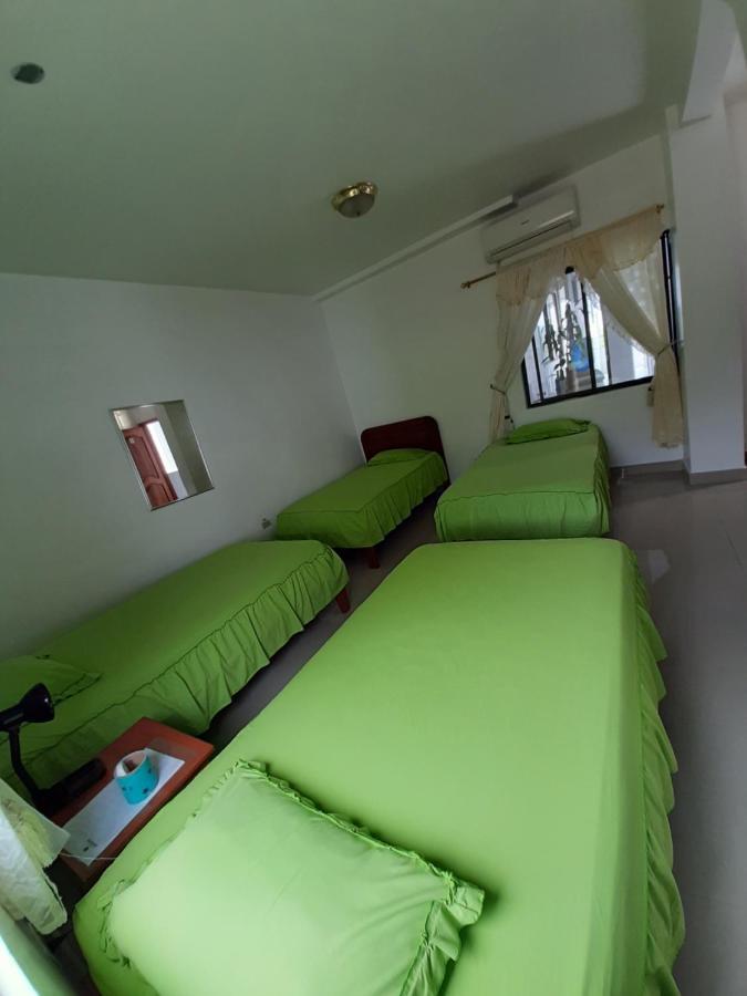 Hostal Insular Puerto Villamil Ngoại thất bức ảnh